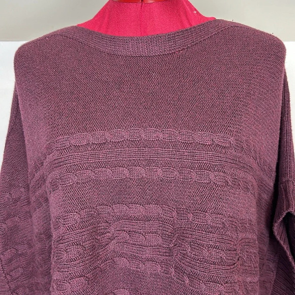 Banana Republic dark cherry cable knit sleevess sweater with decorative buttons - Picture 2 of 8